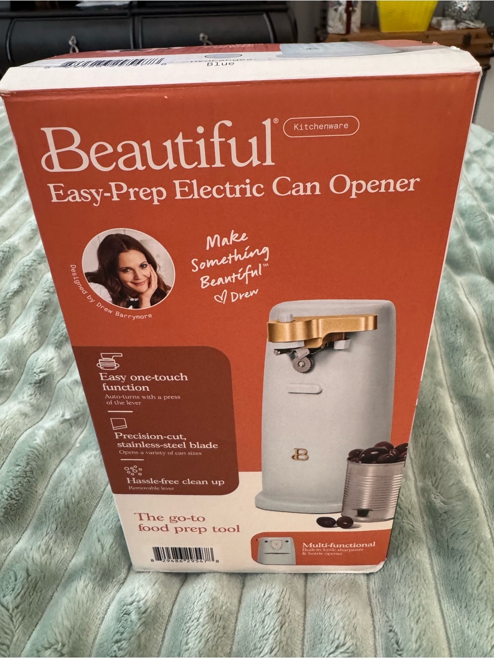Easy-Prep Electric Can Opener in Cream and Gold